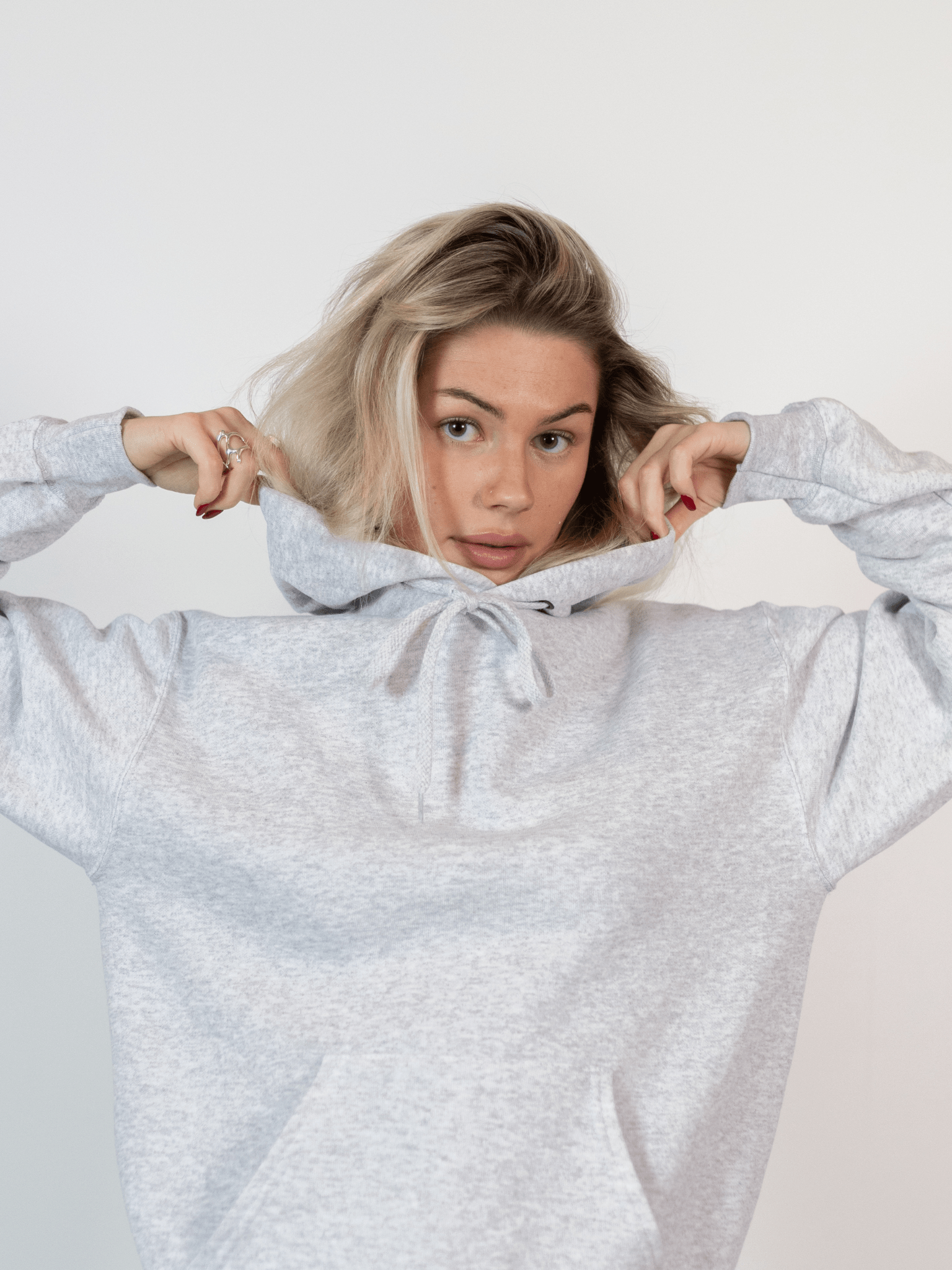 FRUCHT-HOODIE - GRAU