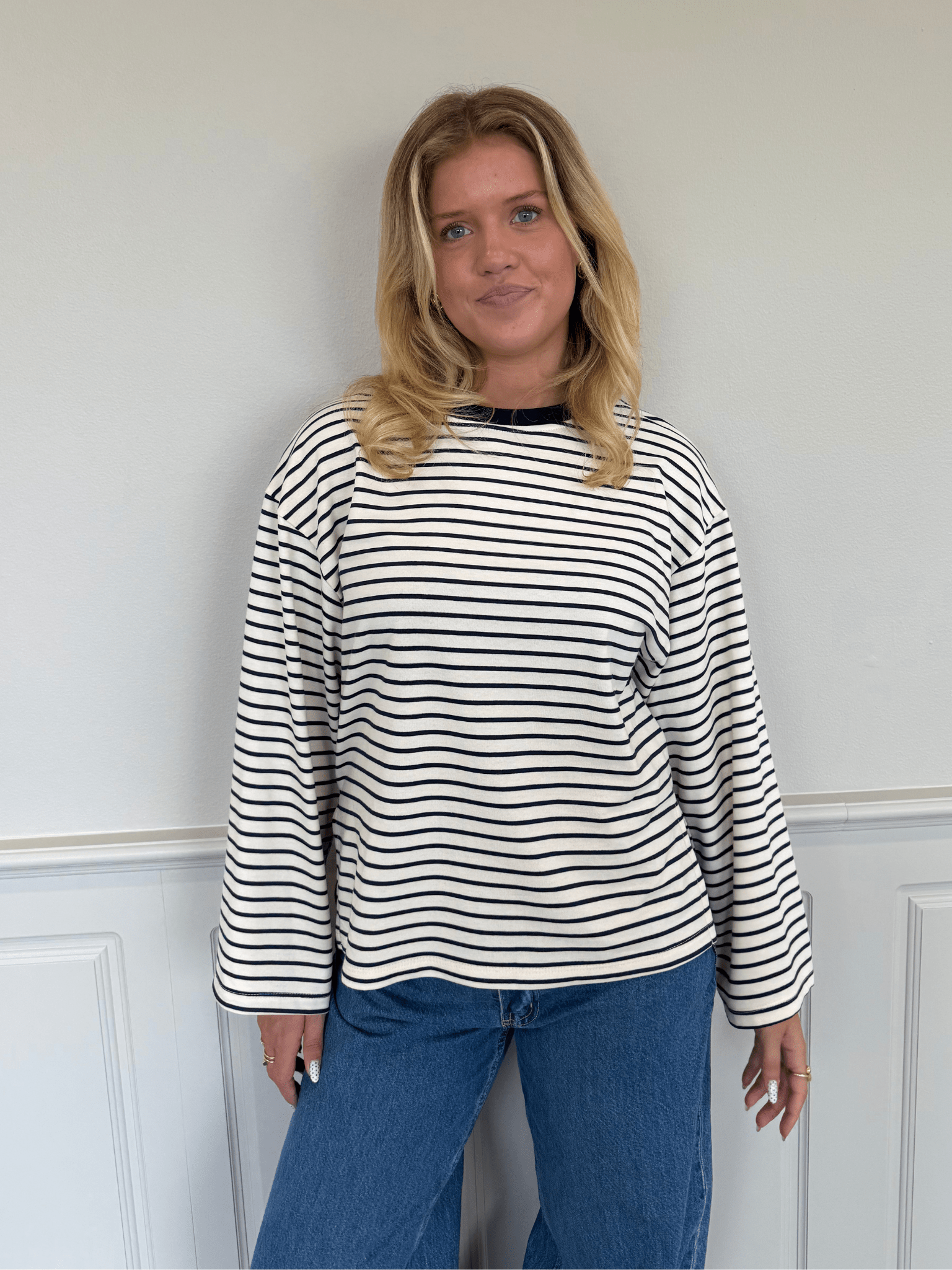 STRIPE TEE, LANGÆRMET - OFFWHITE/NAVY