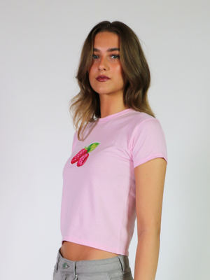 RASPBERRY BABY TEE - LYSERØD