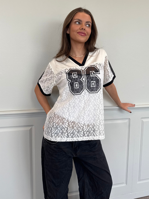 LACEY FOOTBALL TEE - OFFWHITE
