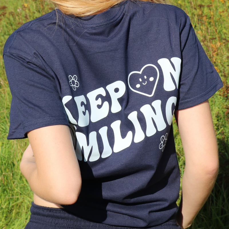 KEEP ON SMILING T-SHIRT - NAVY
