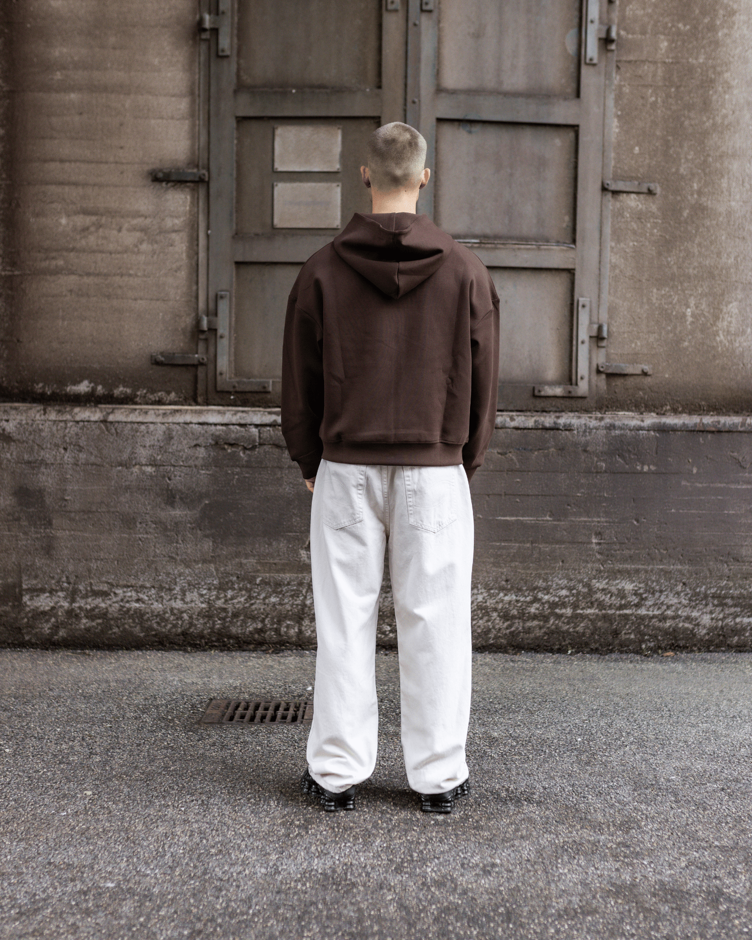 TYLER BAGGY JEANS - OFF WHITE