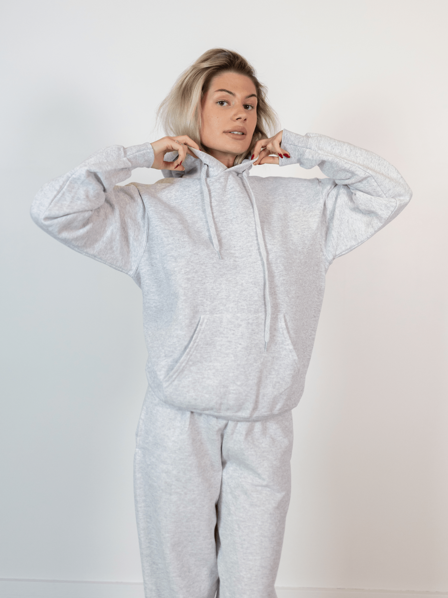 FRUCHT-HOODIE - GRAU