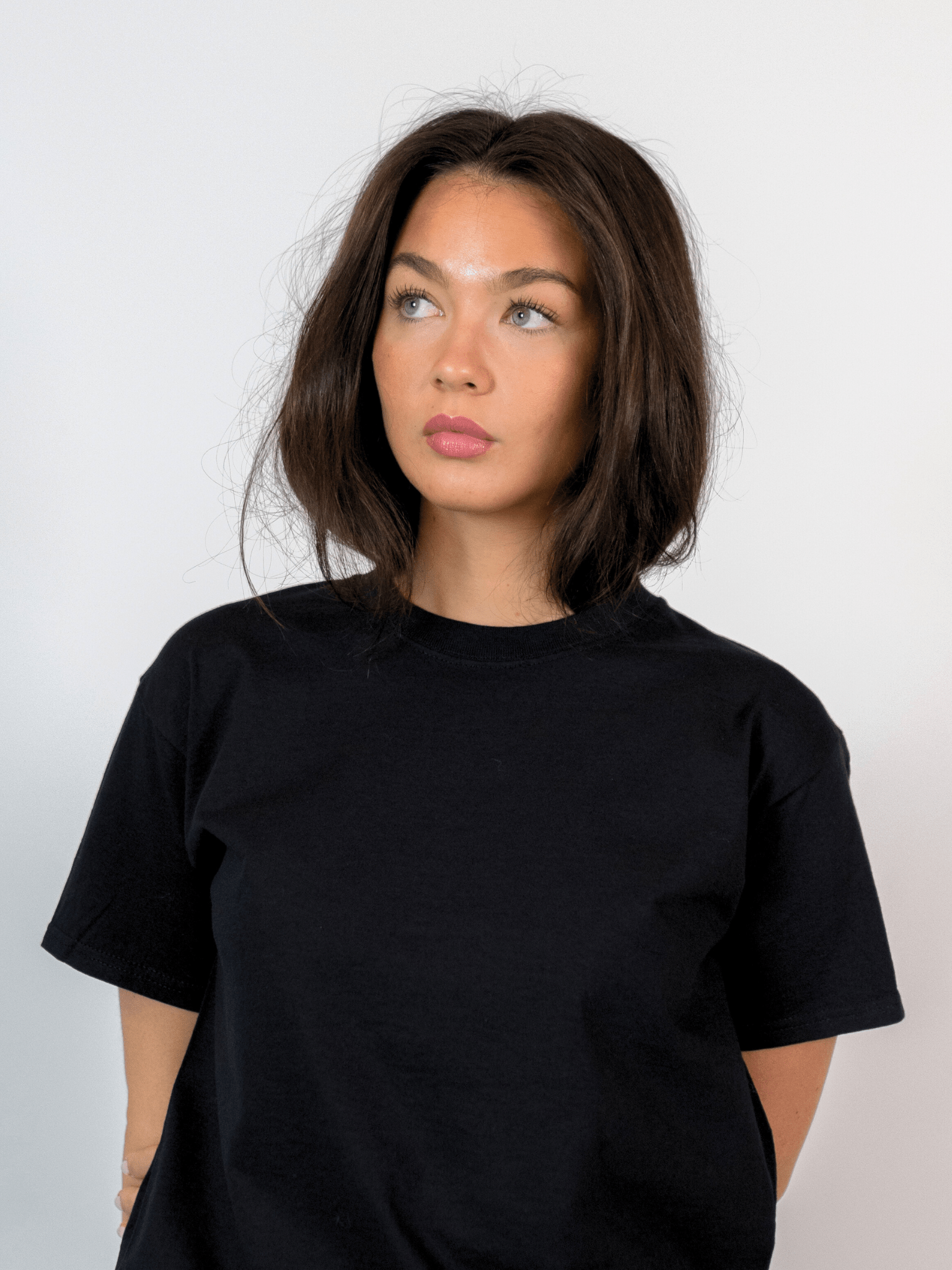 FRUCHT-SHIRT - SCHWARZ