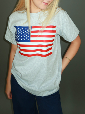 US FLAG T-SHIRT - GRÅ