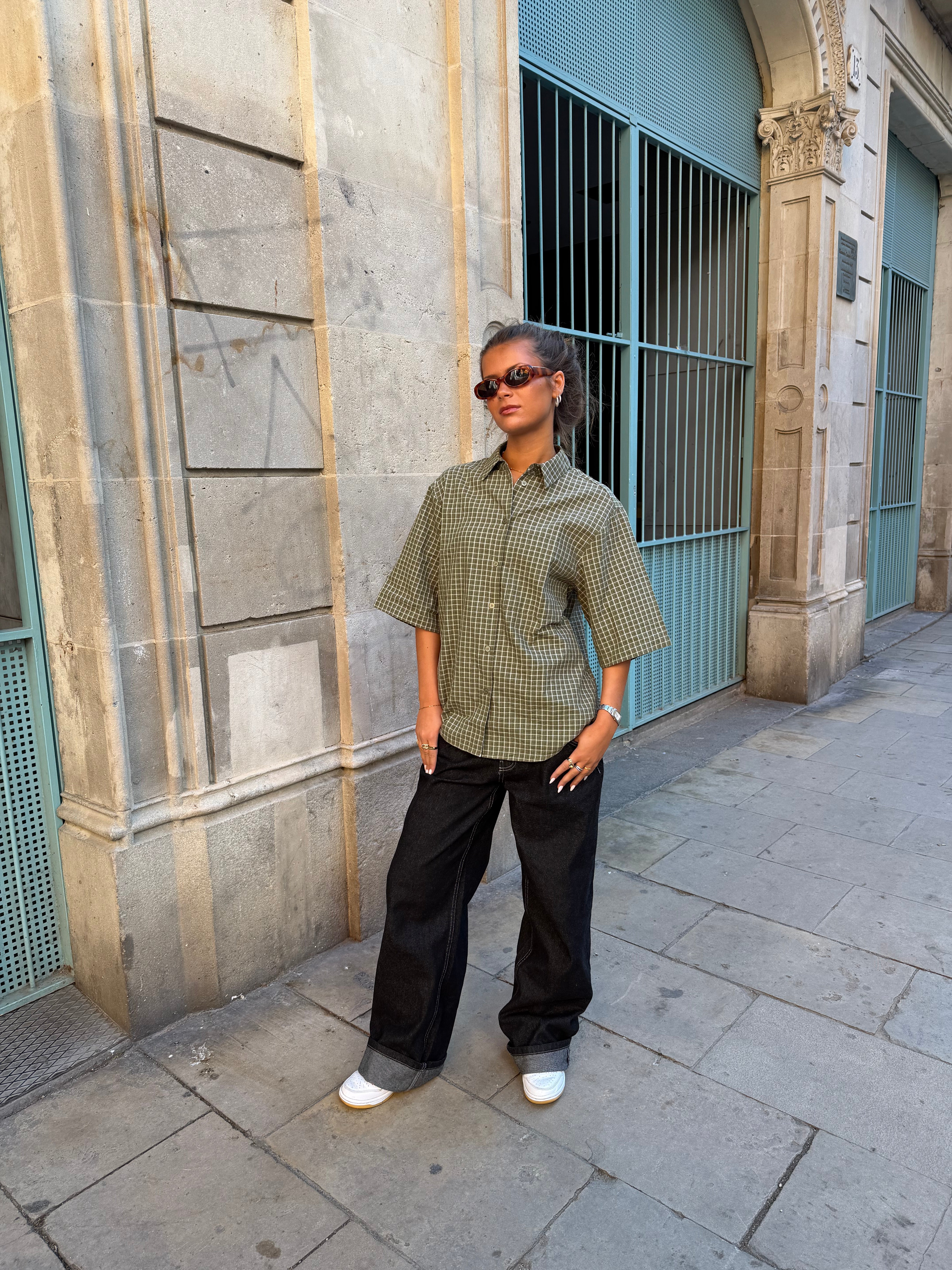 SKY BOXFIT SHIRT - OLIVE