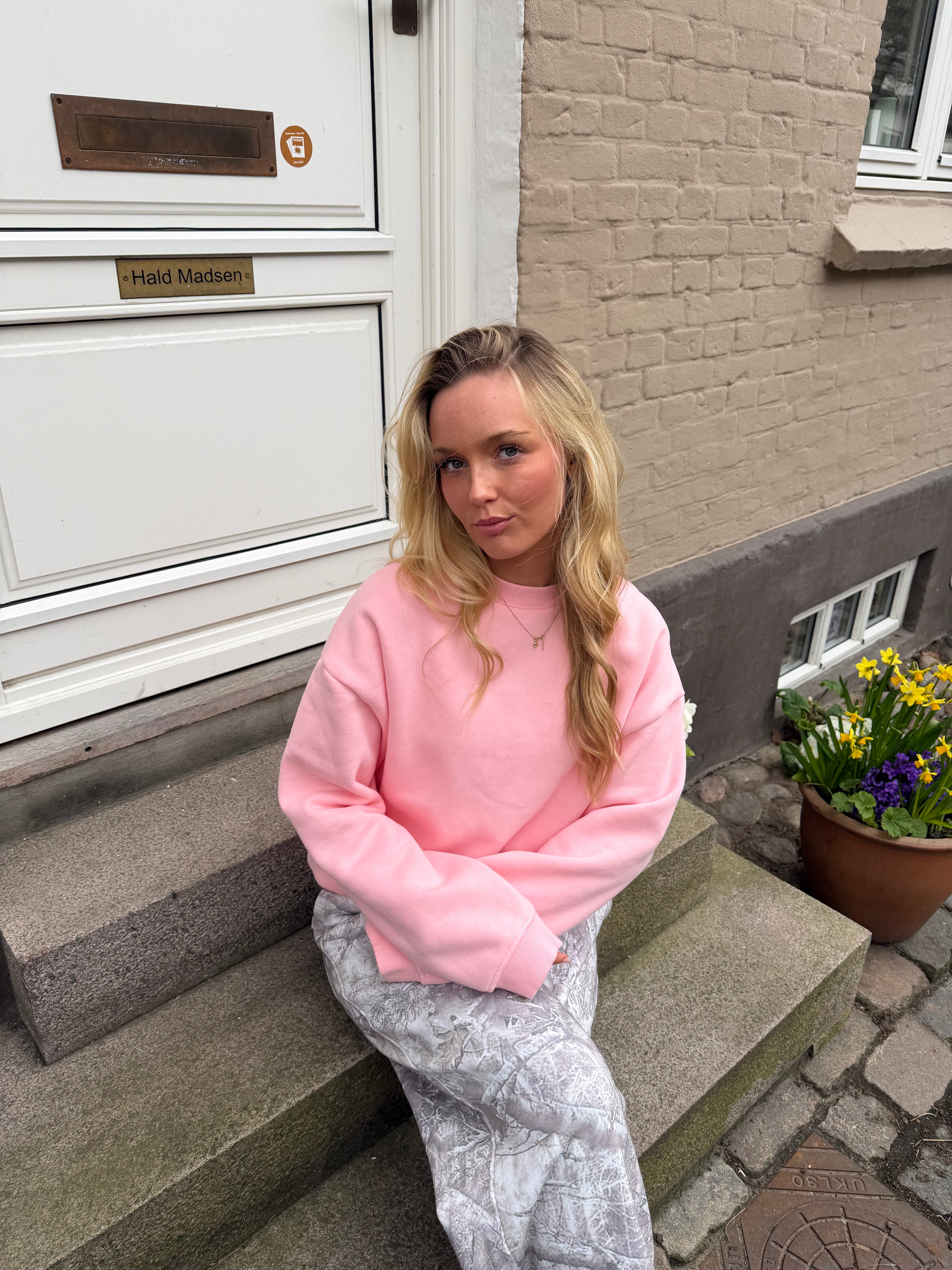 OVERSIZED SWEATSHIRT - LIGHT PINK