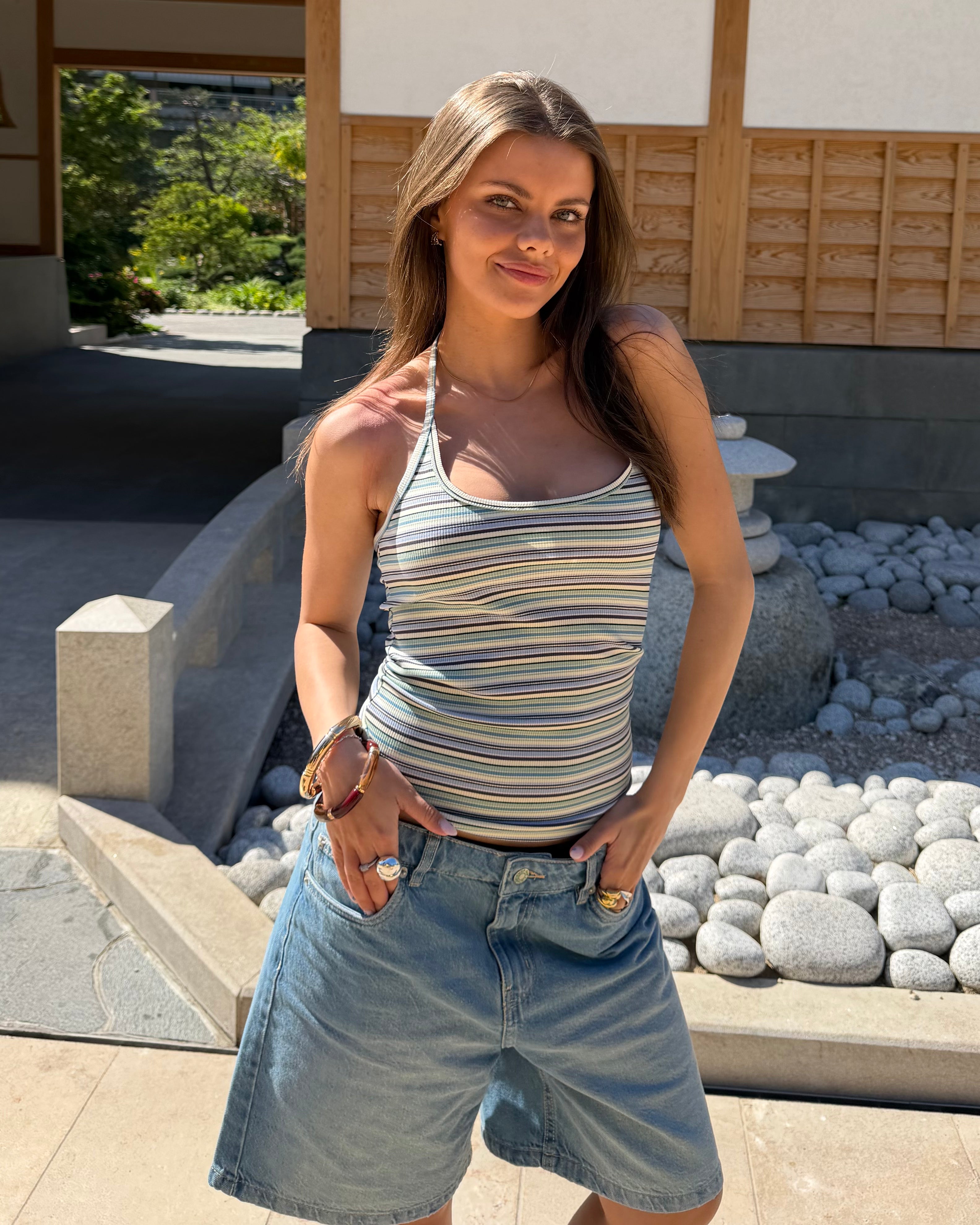 HALTER-TOP MIT LINIENSTREIFEN - OCEAN MIX