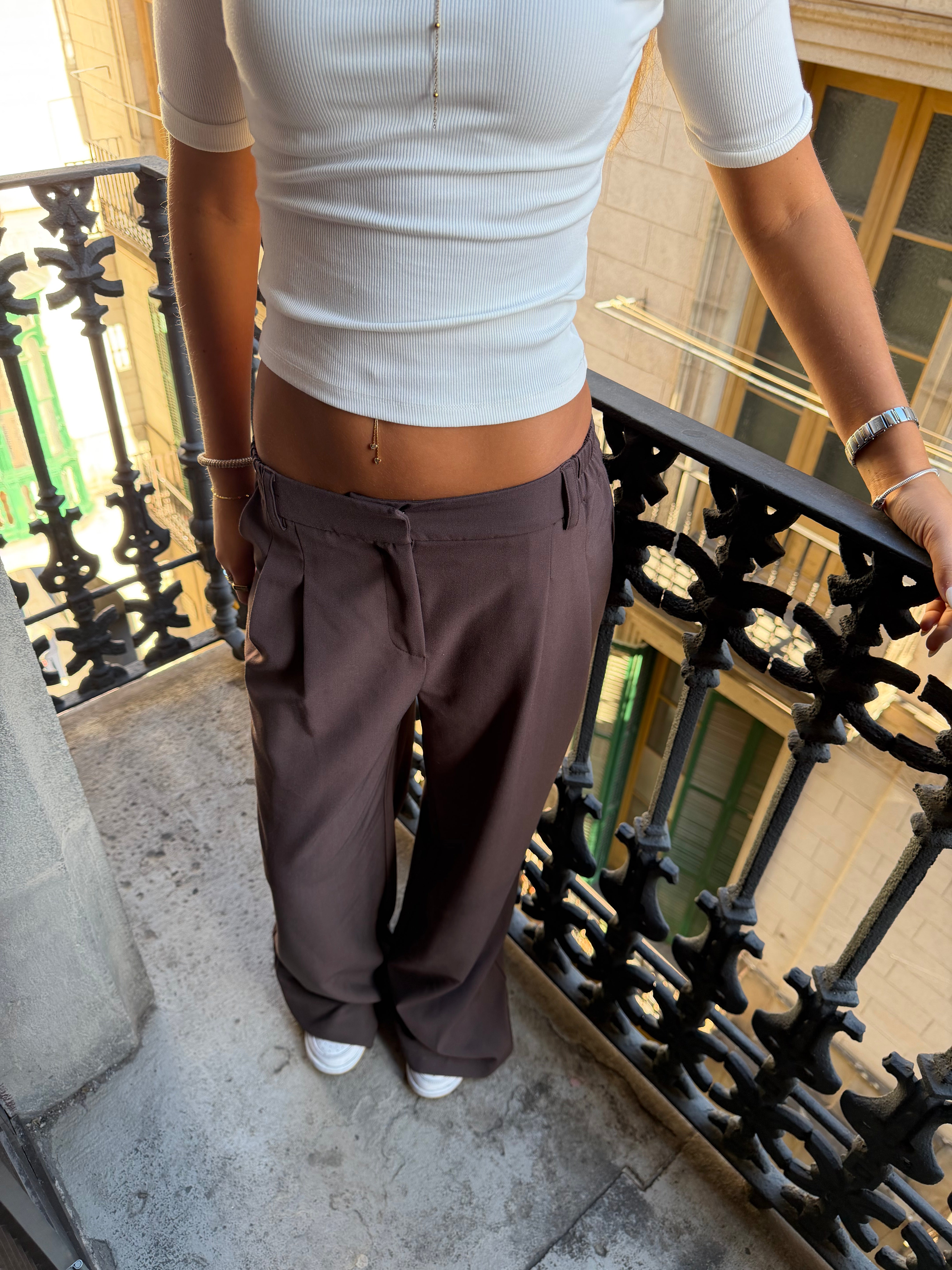 AIA BAGGY SUIT PANT - BROWN