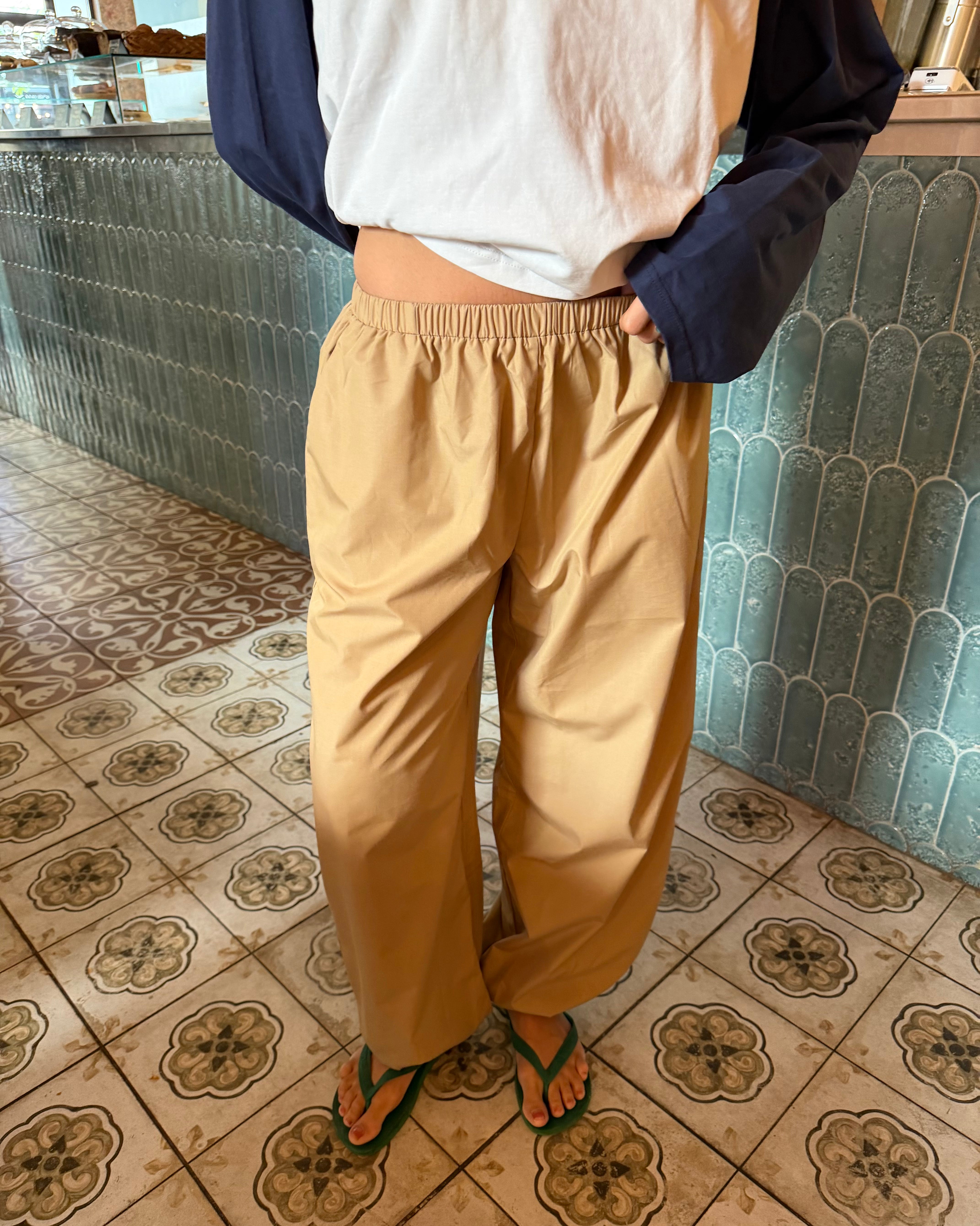 CARO BALLOON PANTS - TAUPE