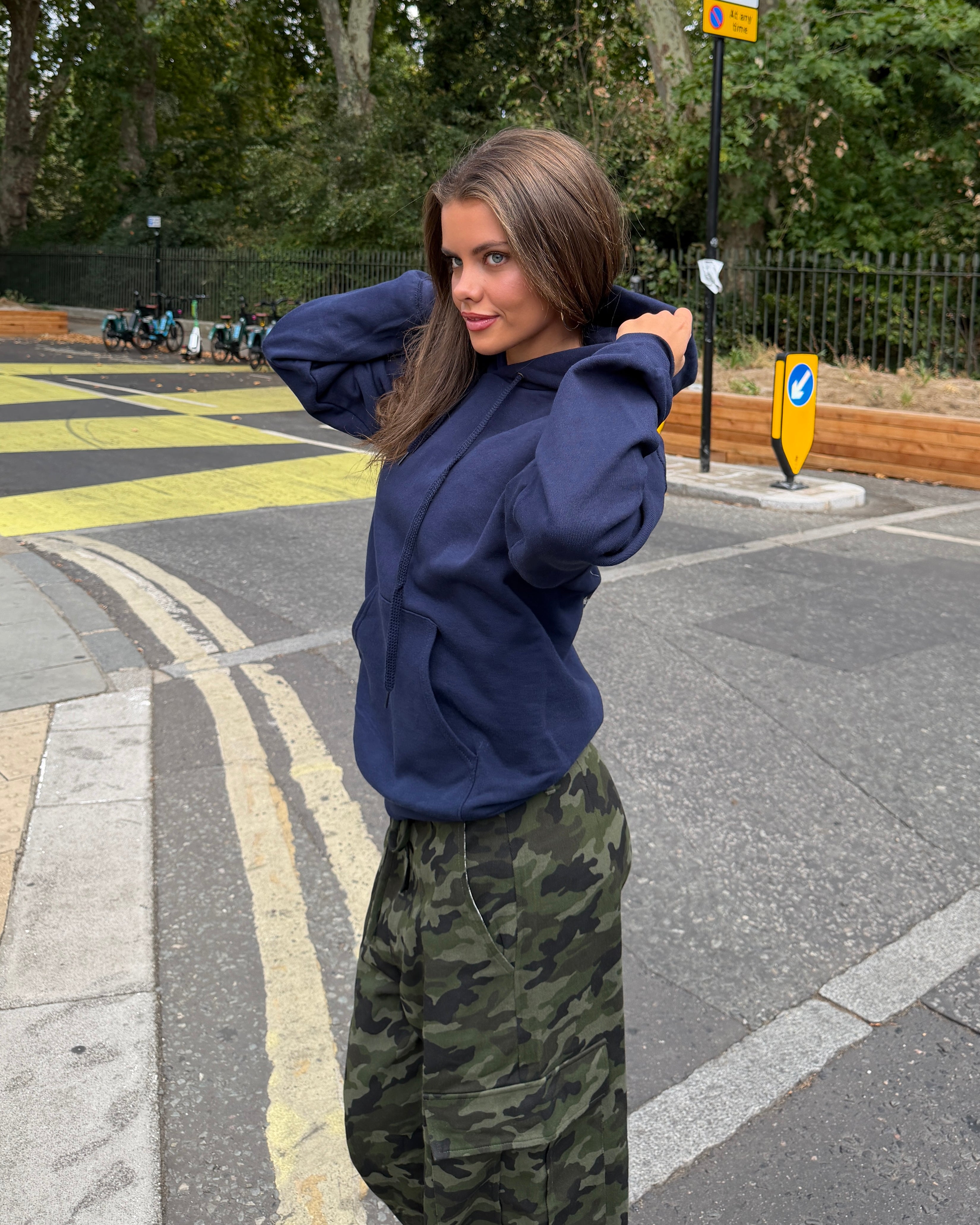 DANA HOODIE (rygprint) - NAVY