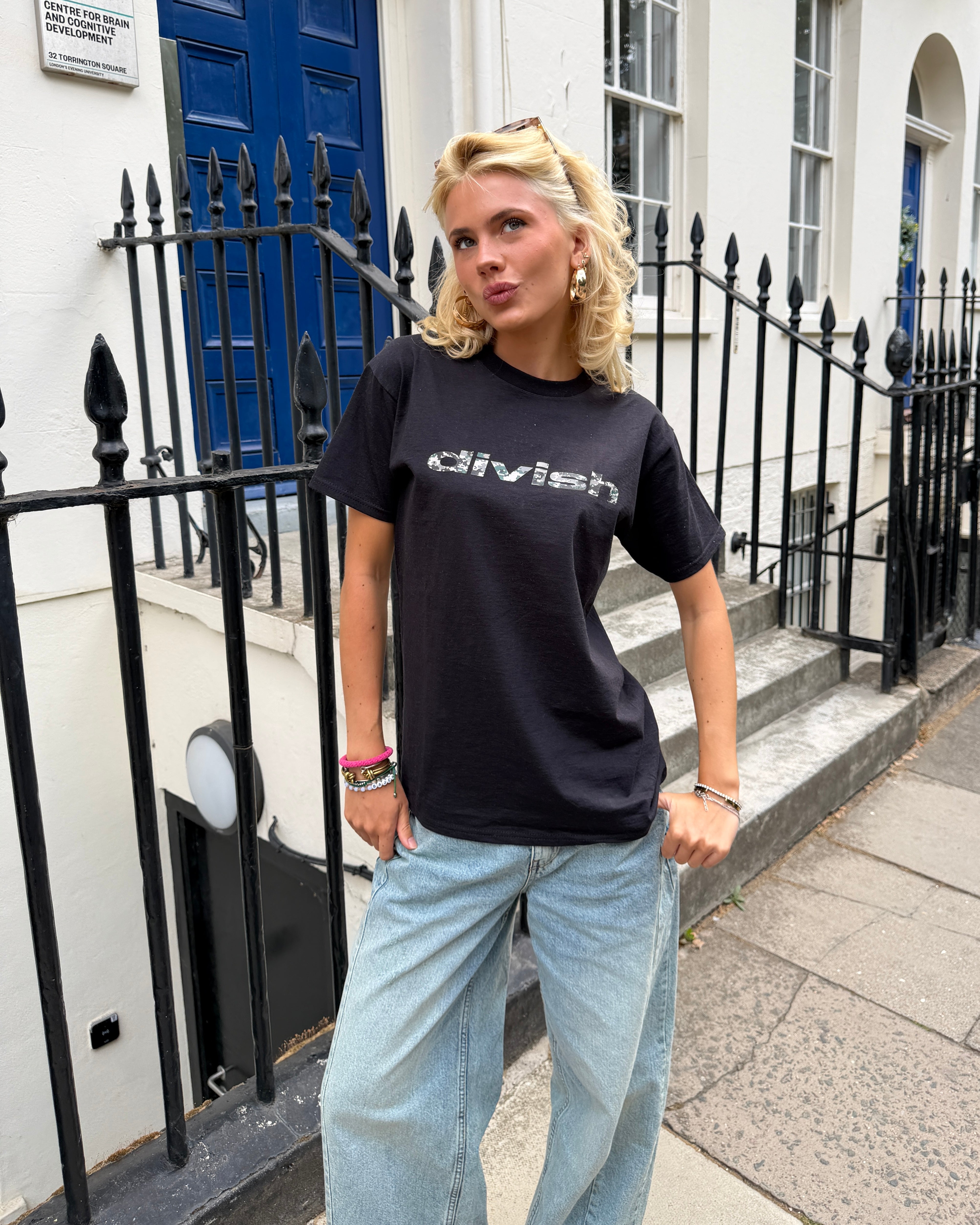 DEA TEE - BLACK
