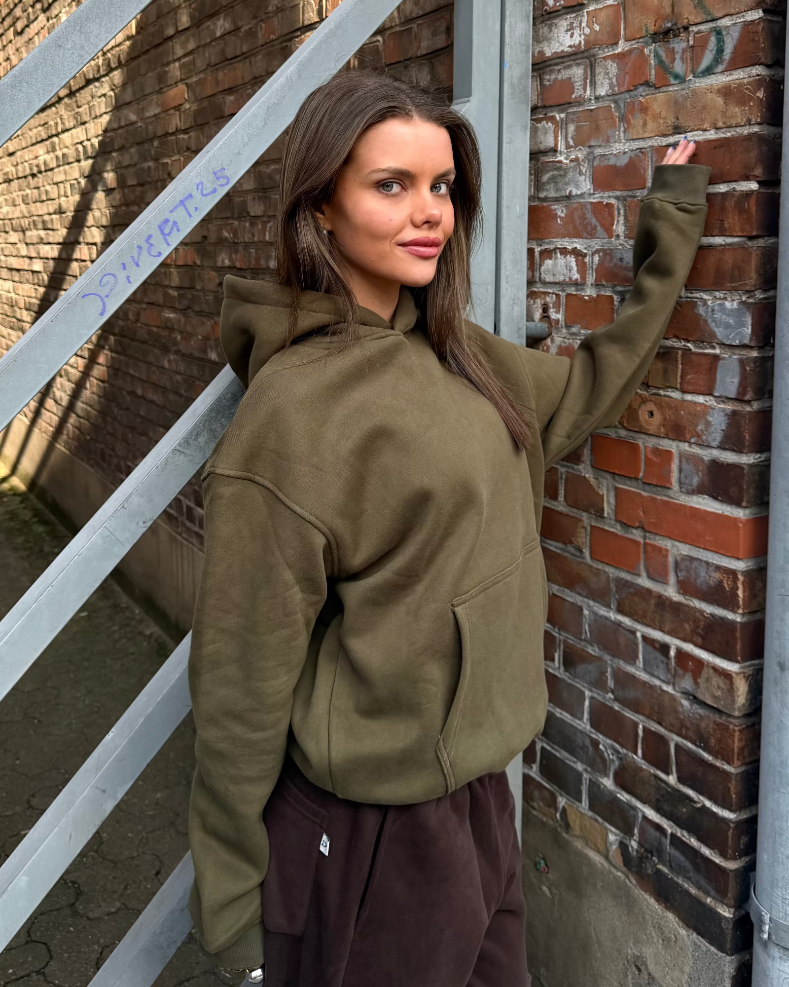 ÜBERGROSSER HOODIE - ARMY