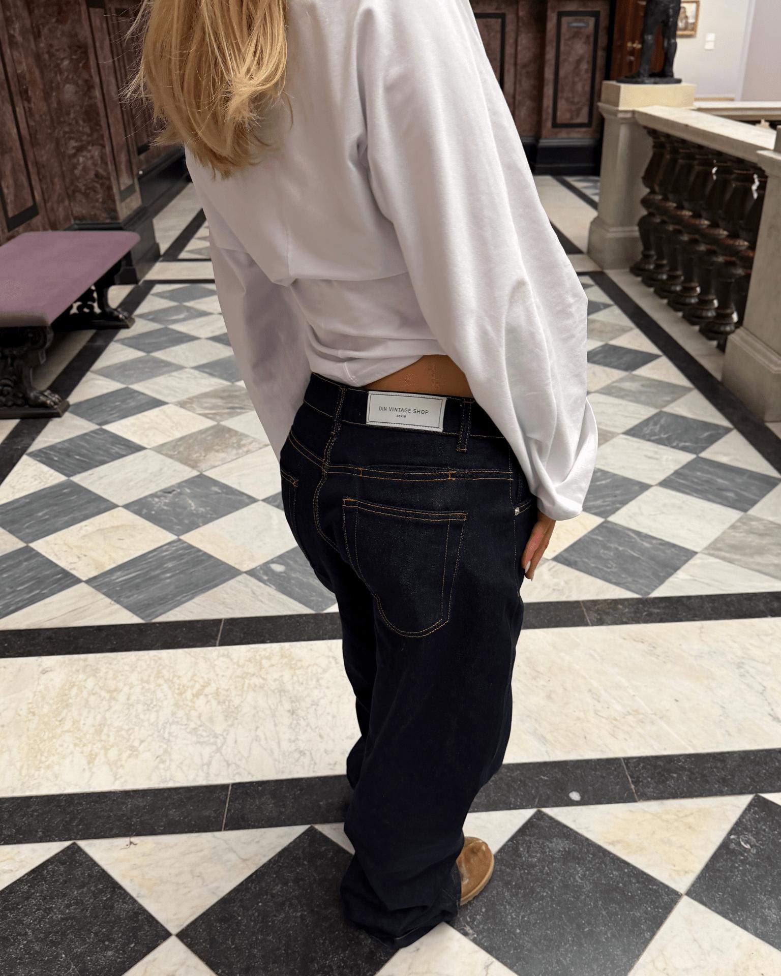 ESTHER JEANS - RAW - LIMITED