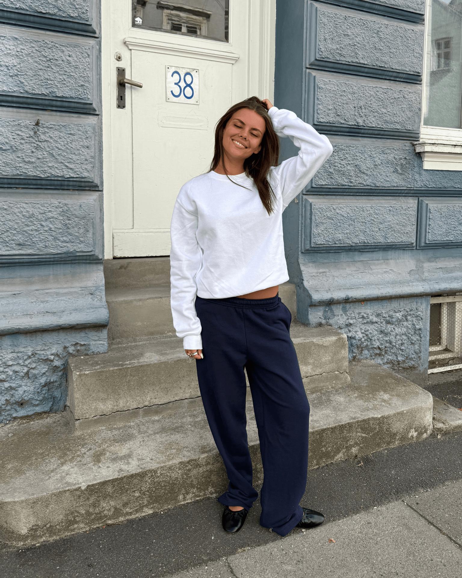 FRUIT SWEATSHIRT - WHITE