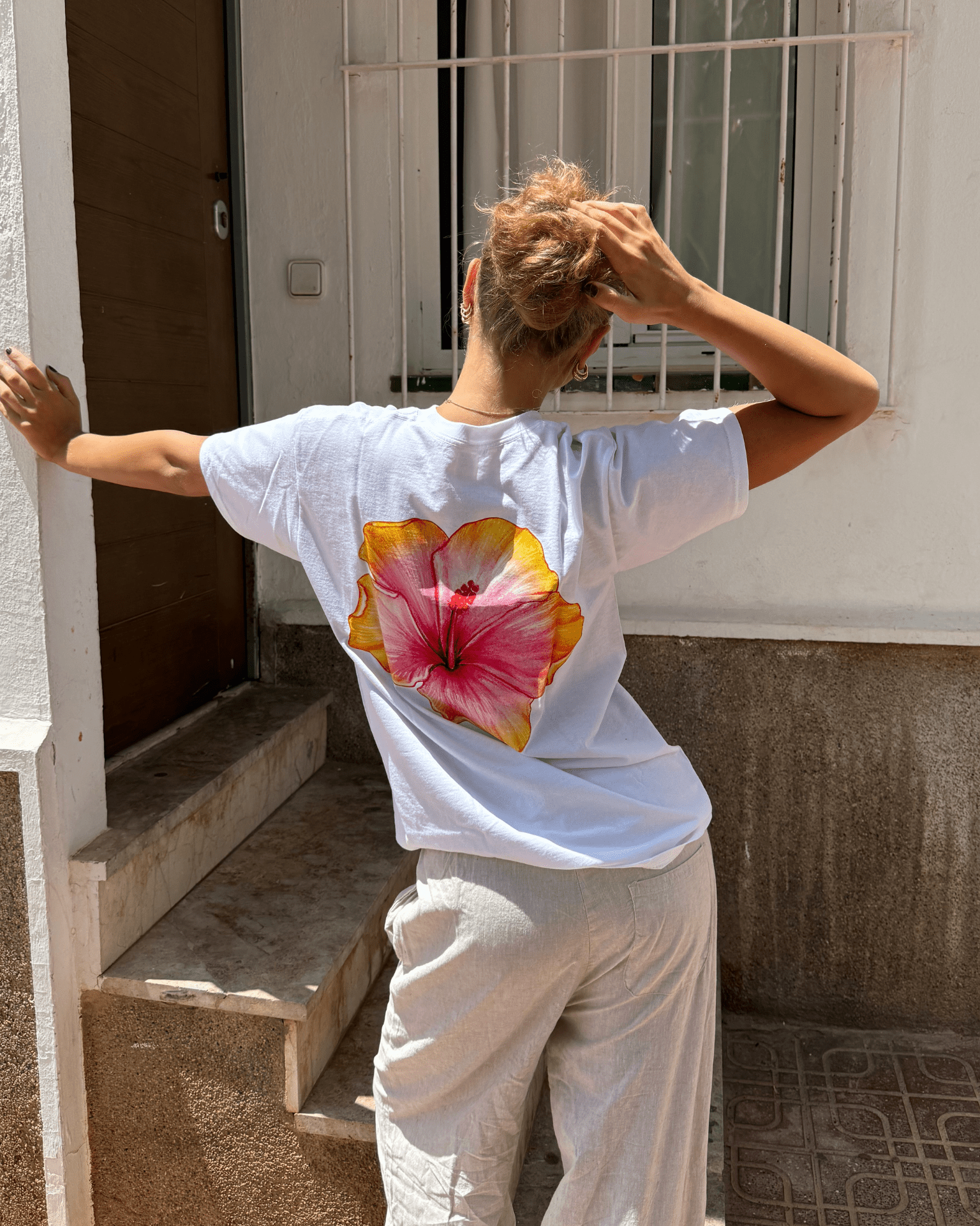 HAWAII (gul) UNISEX T-SHIRT (rygprint) - HVID - Dinvintageshop