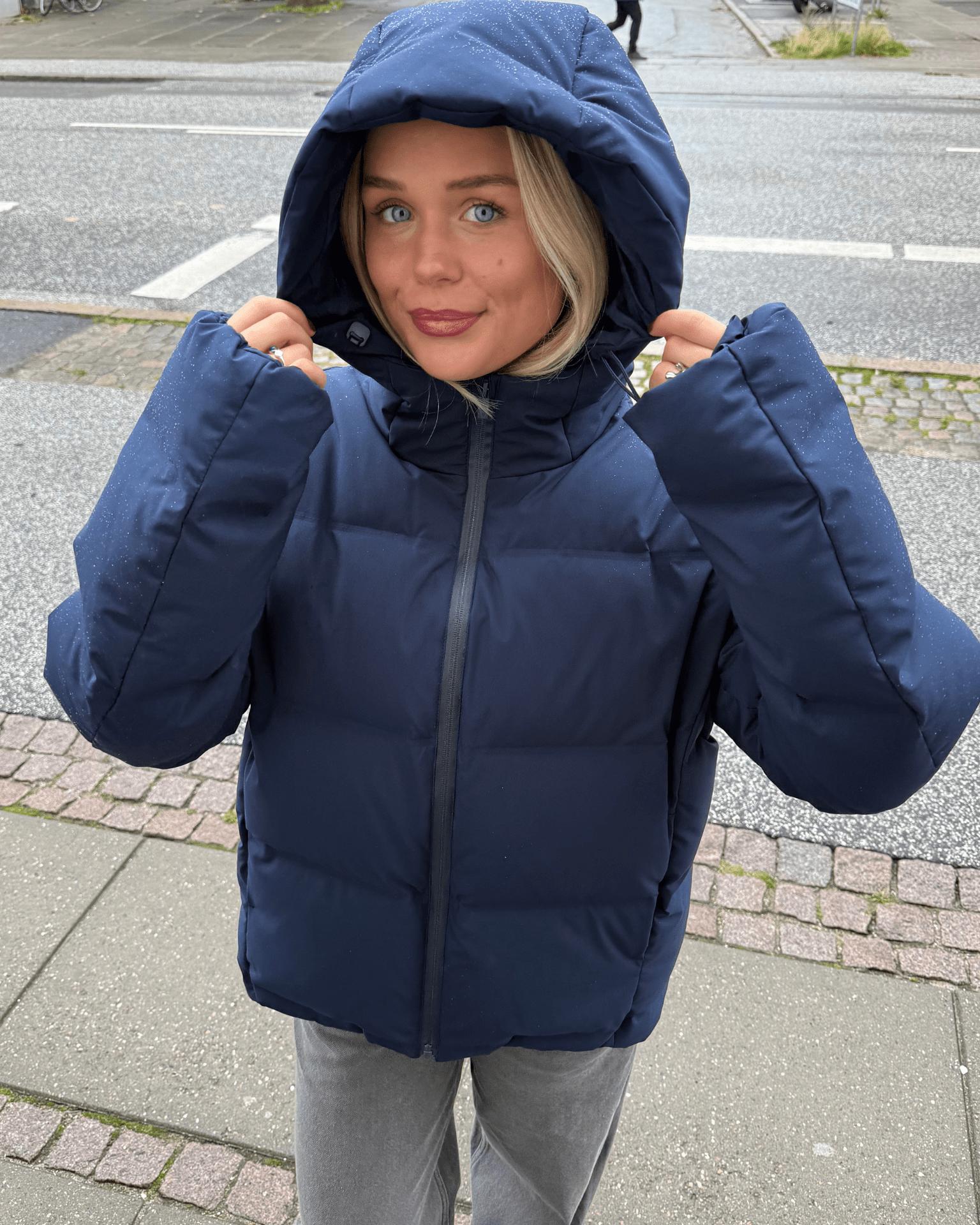 ISA DOWN JACKET - NAVY