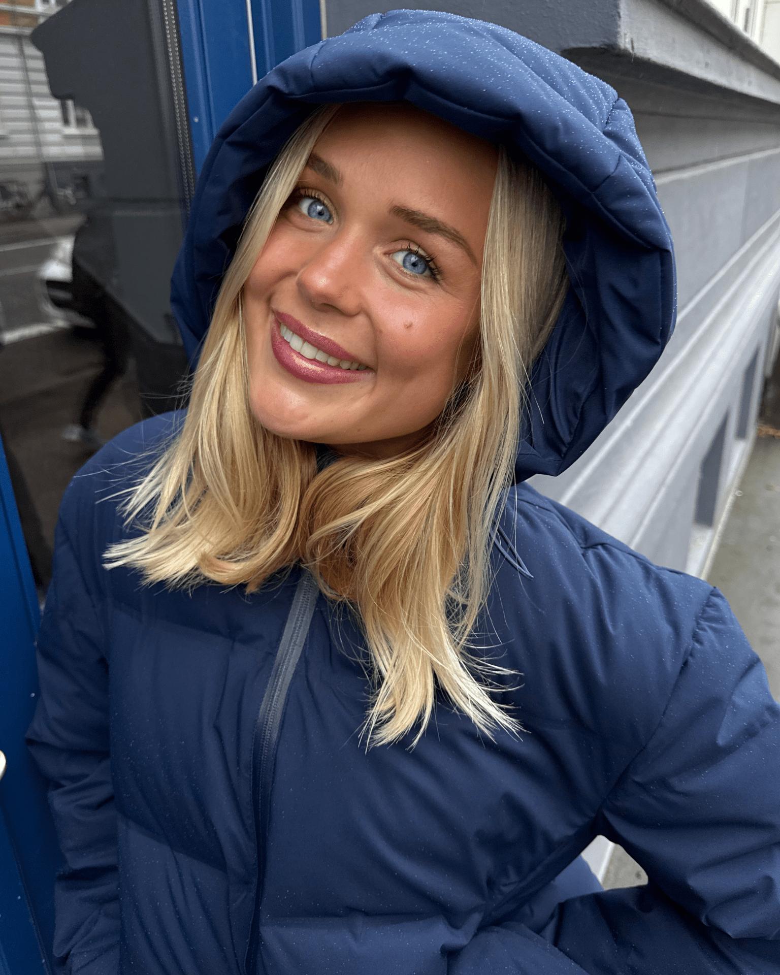 ISA DOWN JACKET - NAVY
