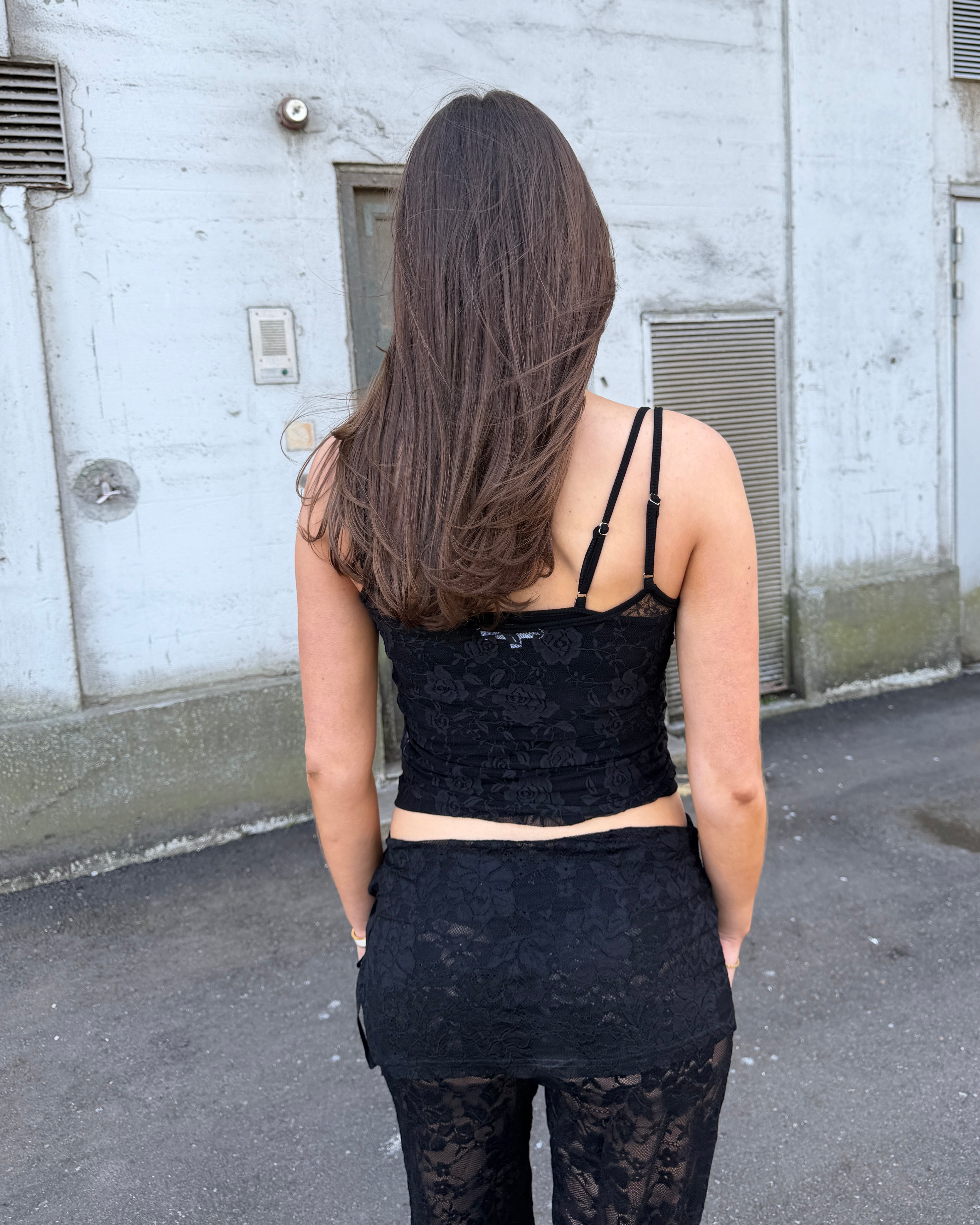 MALOU LACE TANK TOP - BLACK