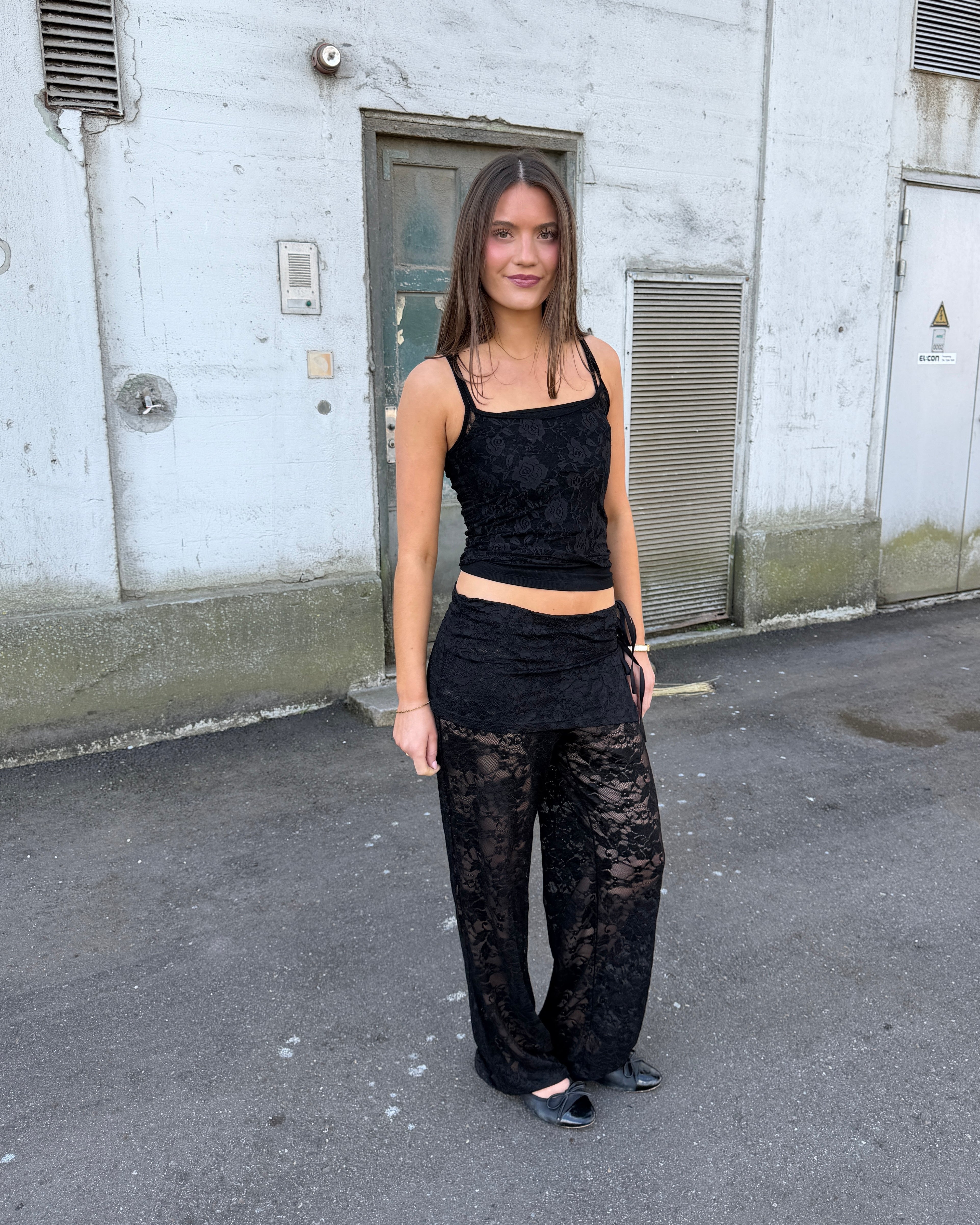 MILLIE LACE PANTS - BLACK