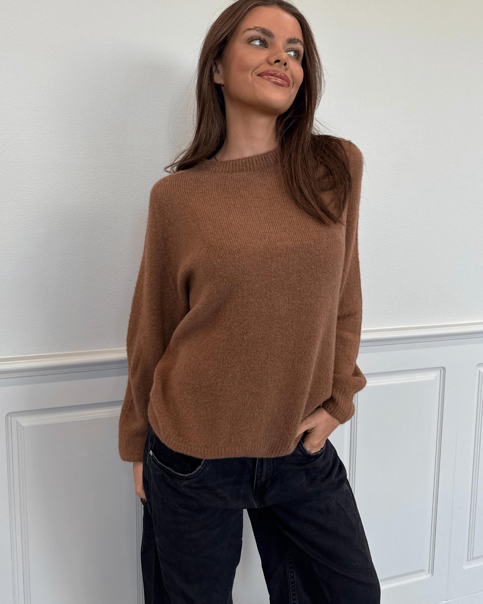 MOLLI KNIT - BROWN