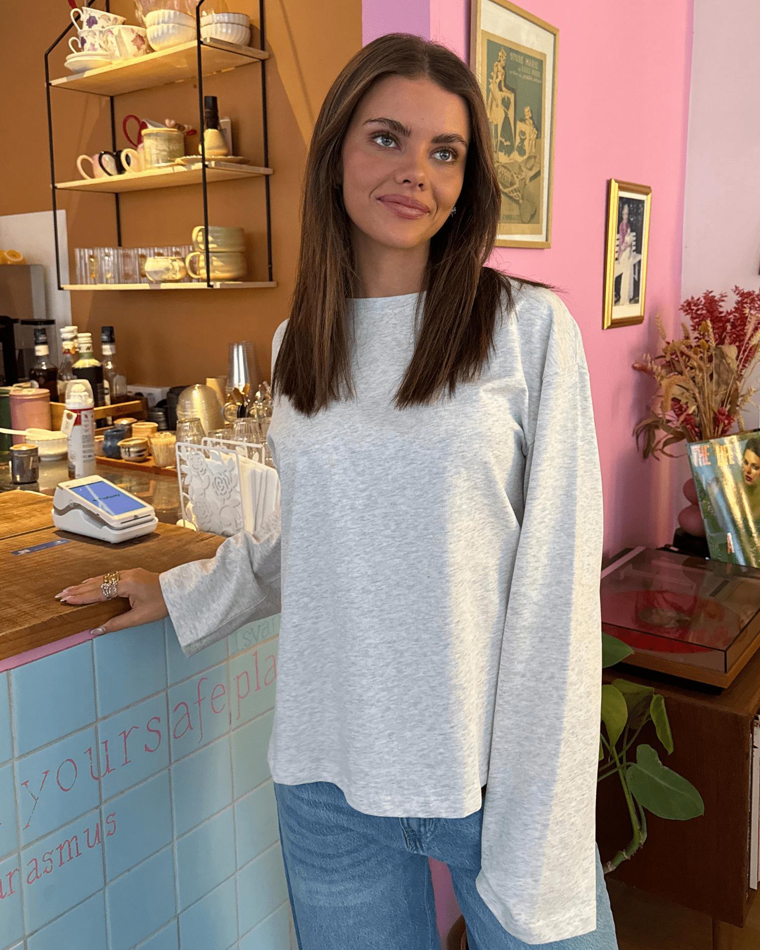 MYNTE TEE - LIGHT GREY