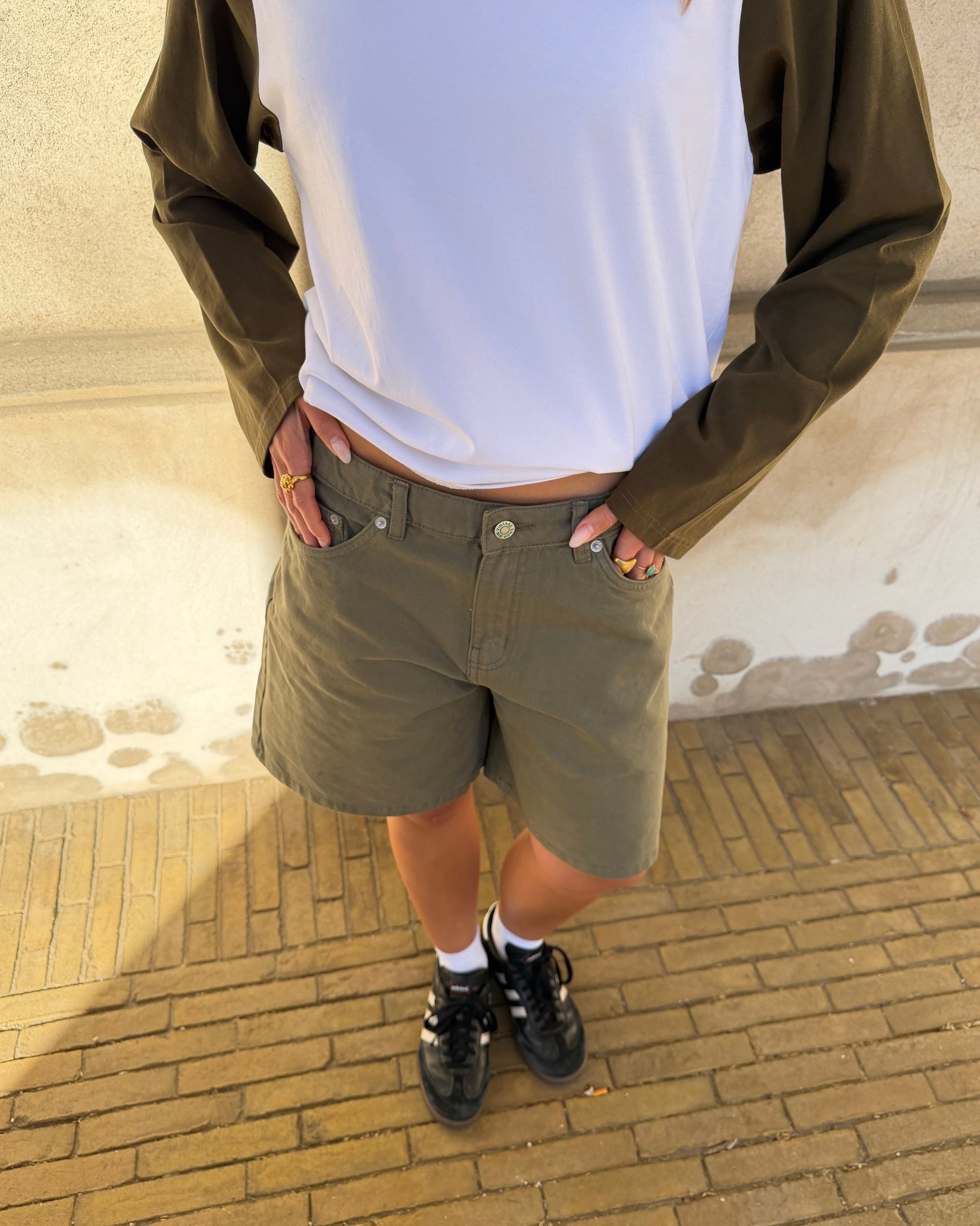 OLIVIA JORTS - DARK GREEN