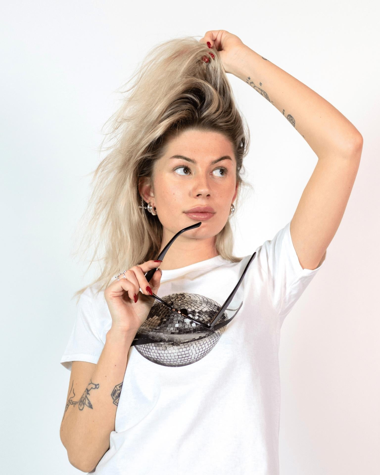PLANET DISCO (black), BABY TEE - WHITE
