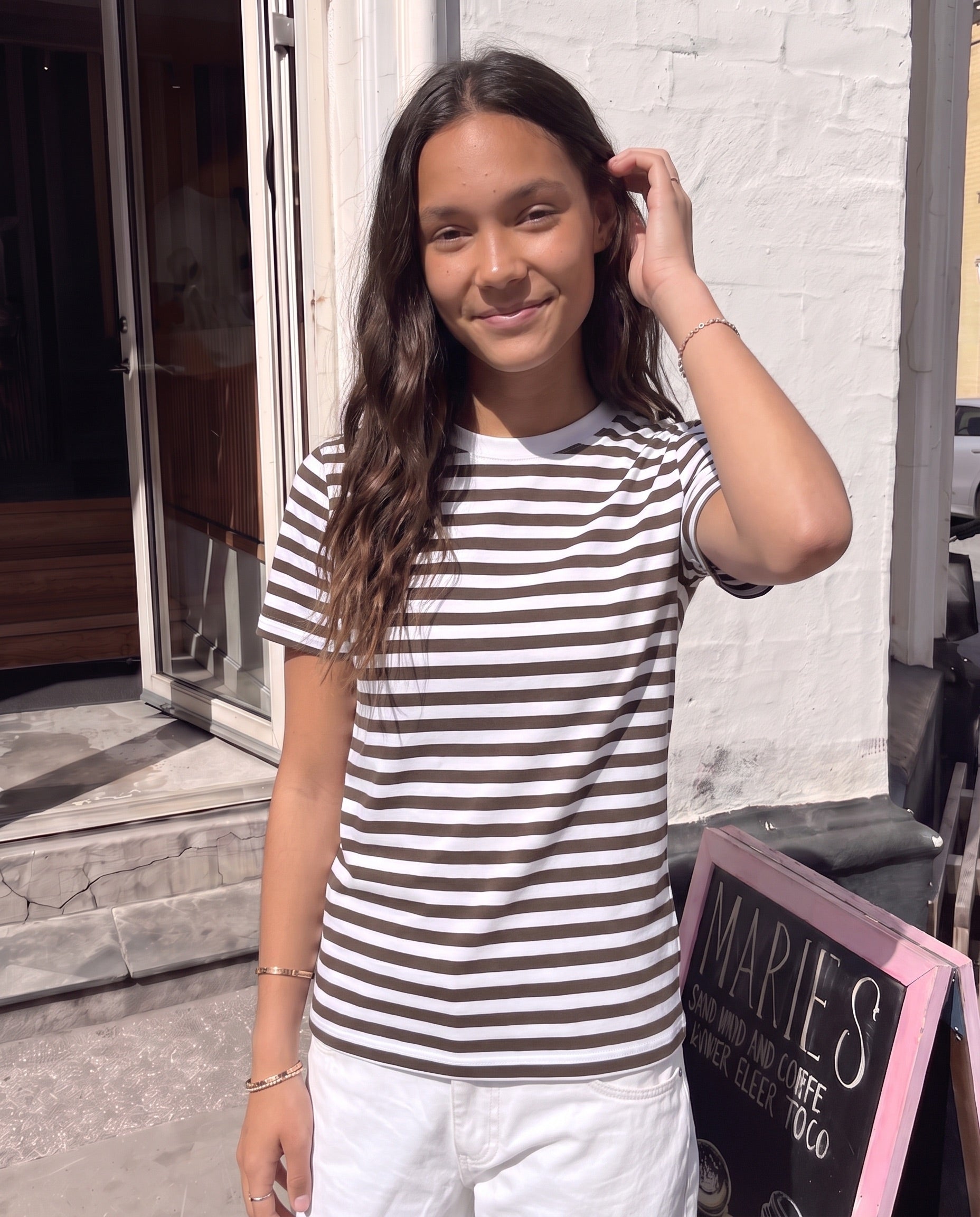RIA STRIPE TEE - HOT FUDGE - Dinvintageshop