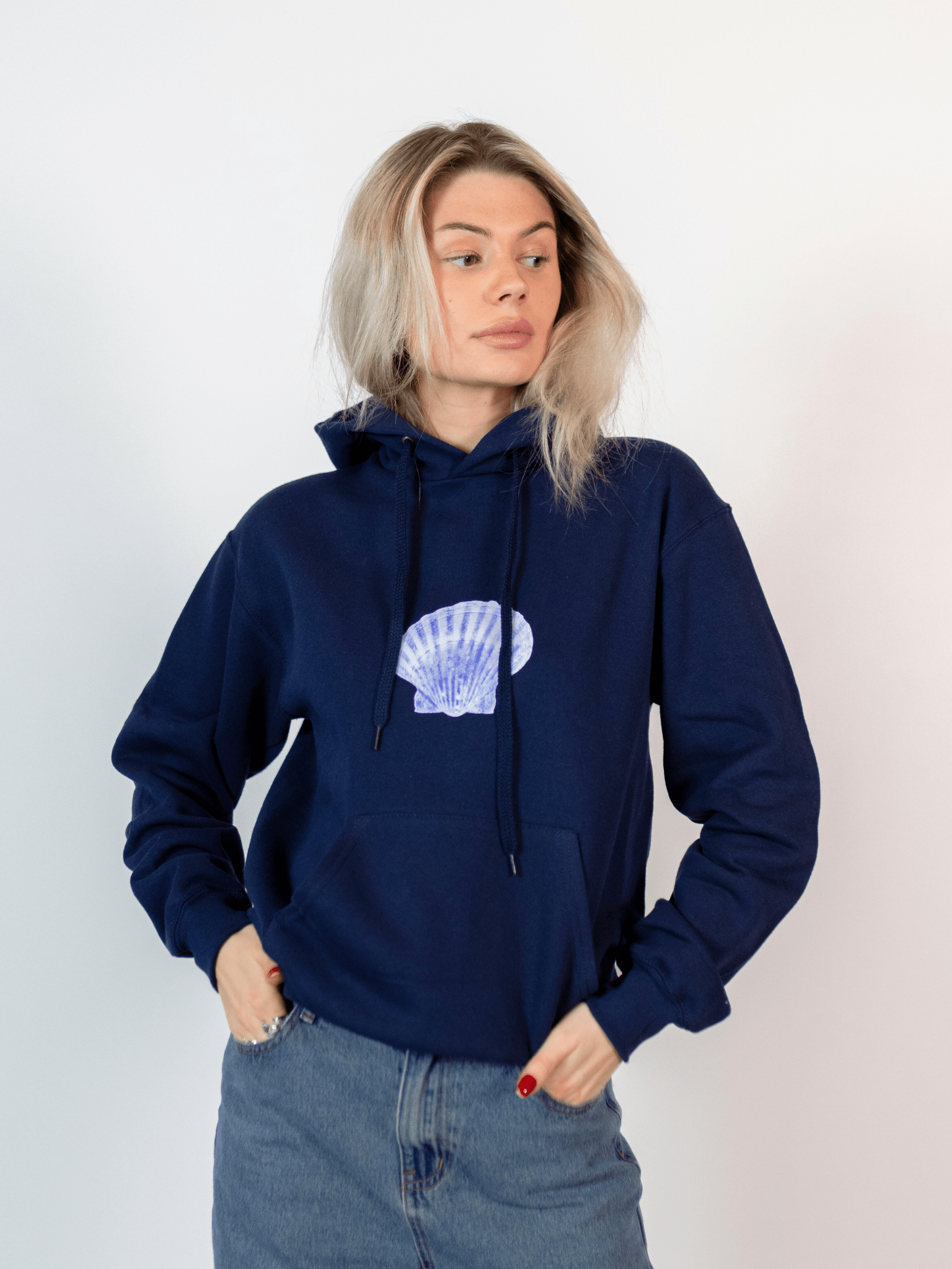 SHELLY (blå) HOODIE - NAVY - Dinvintageshop