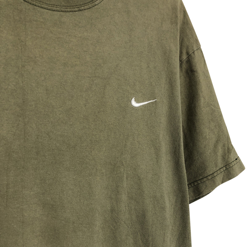 VINTAGE NIKE T-SHIRT